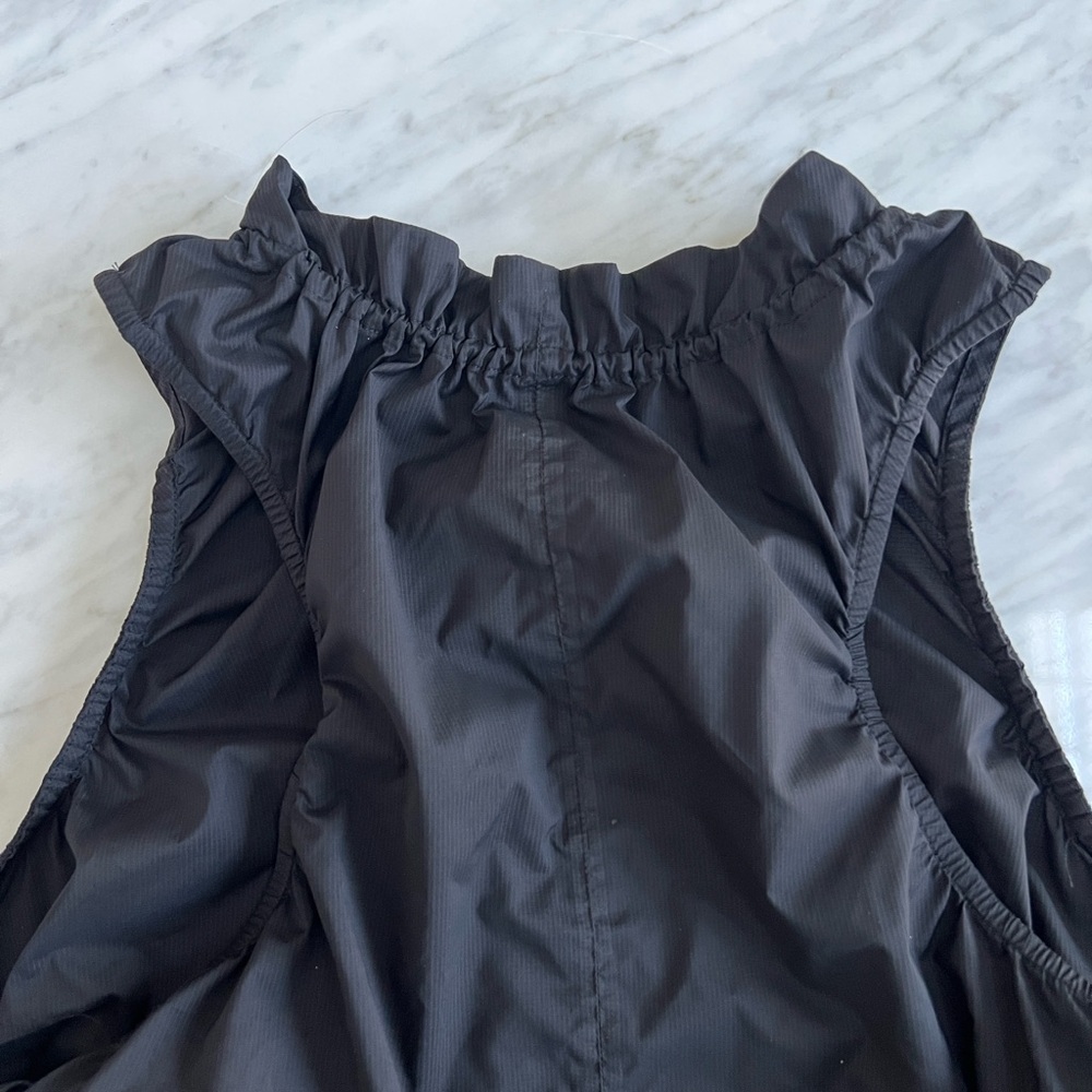 Athleta LEVITATE Tank - Picture 4 of 8